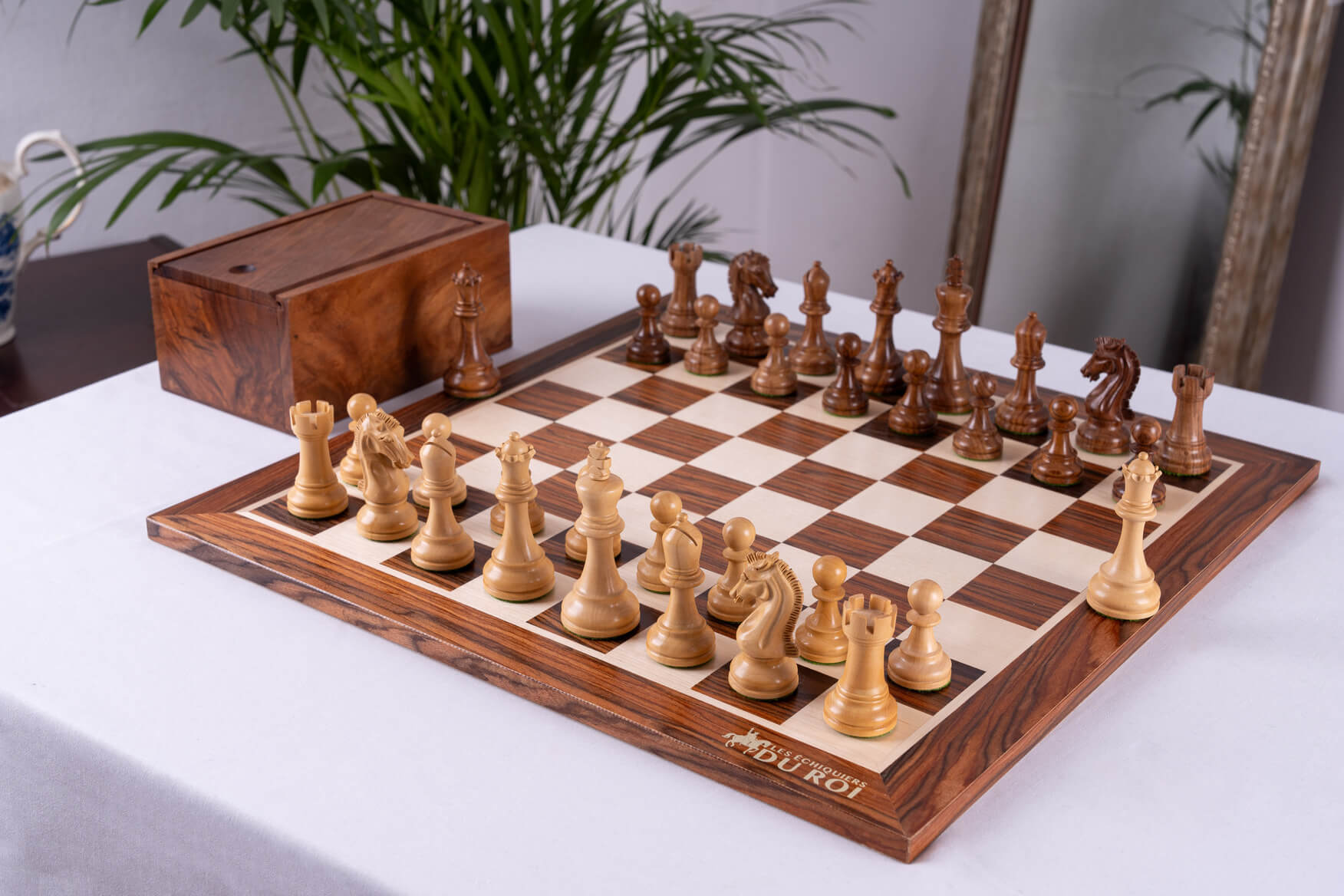 'Monument' Chess Set <br>Crafted in Rosewood