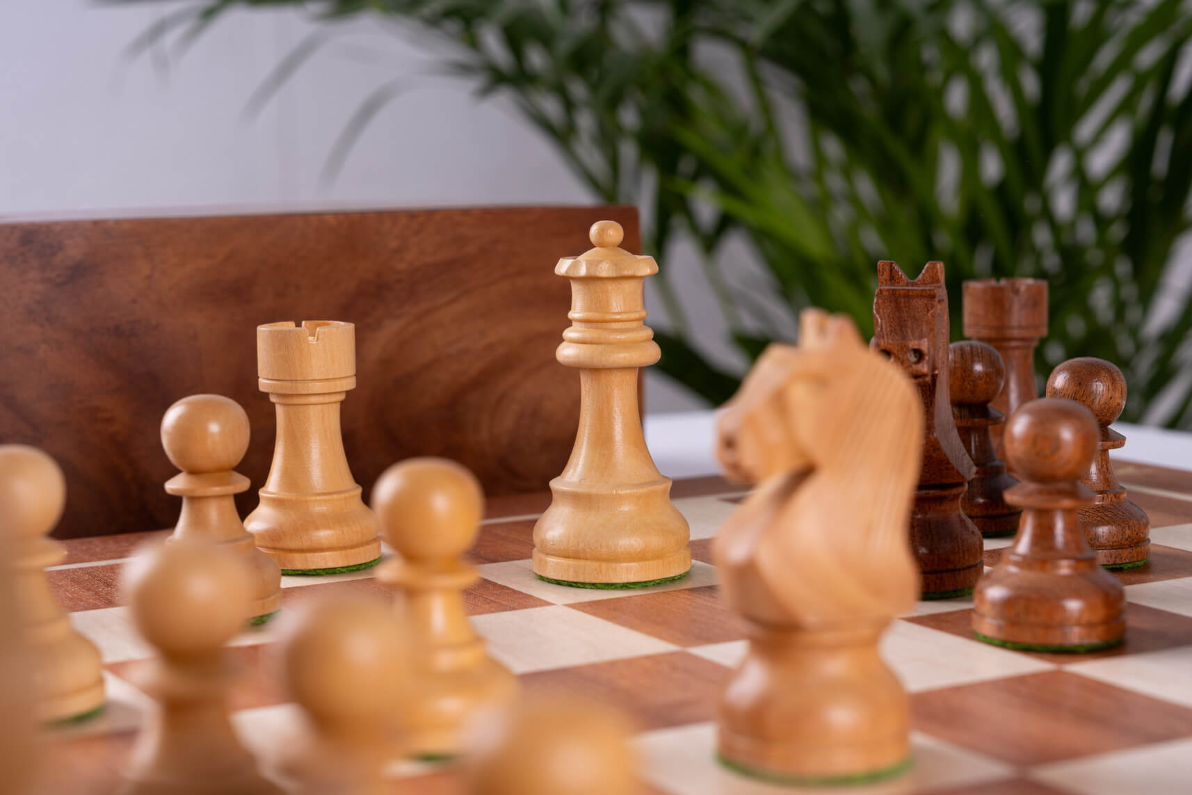 'Delicacy' Chess Set <br>Crafted in Mahogany