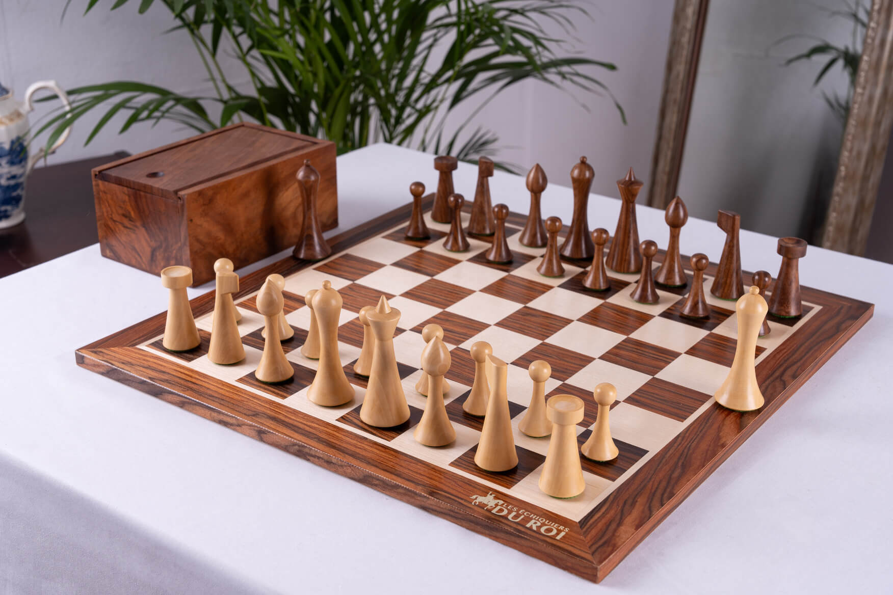 'Symphony' Chess Set <br>Crafted in Rosewood