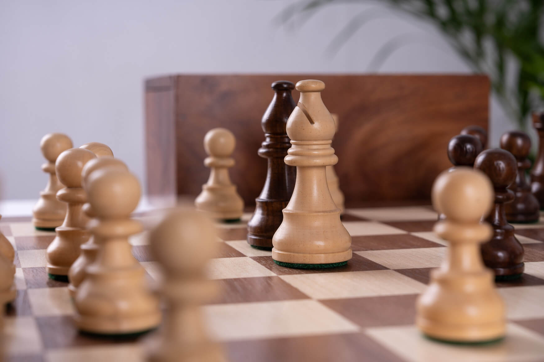 'Elite' Chess Set <br>Crafted in Walnut and Maple