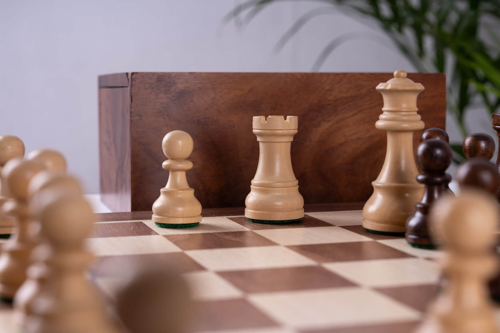 'Elite' Chess Set <br>Crafted in Walnut and Maple