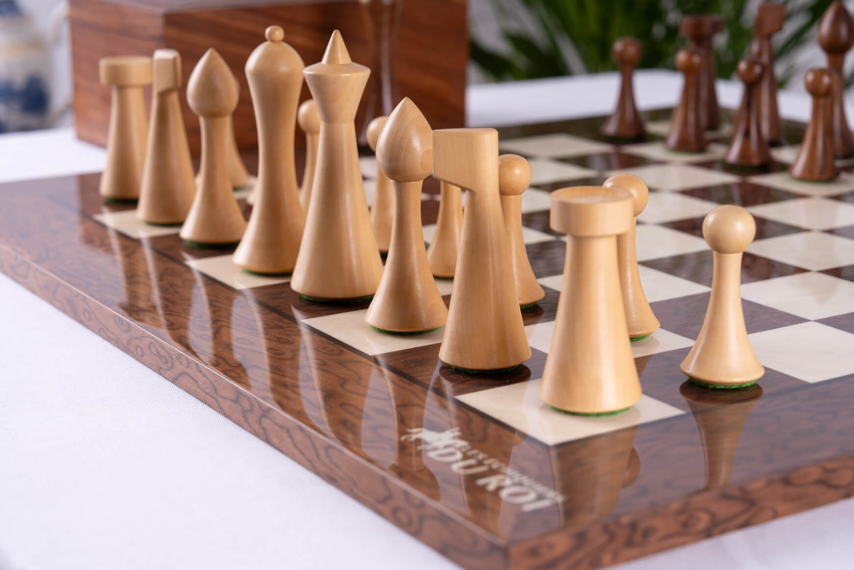 'Terre de Sienne' Chess Set <br>Crafted in Ashwood