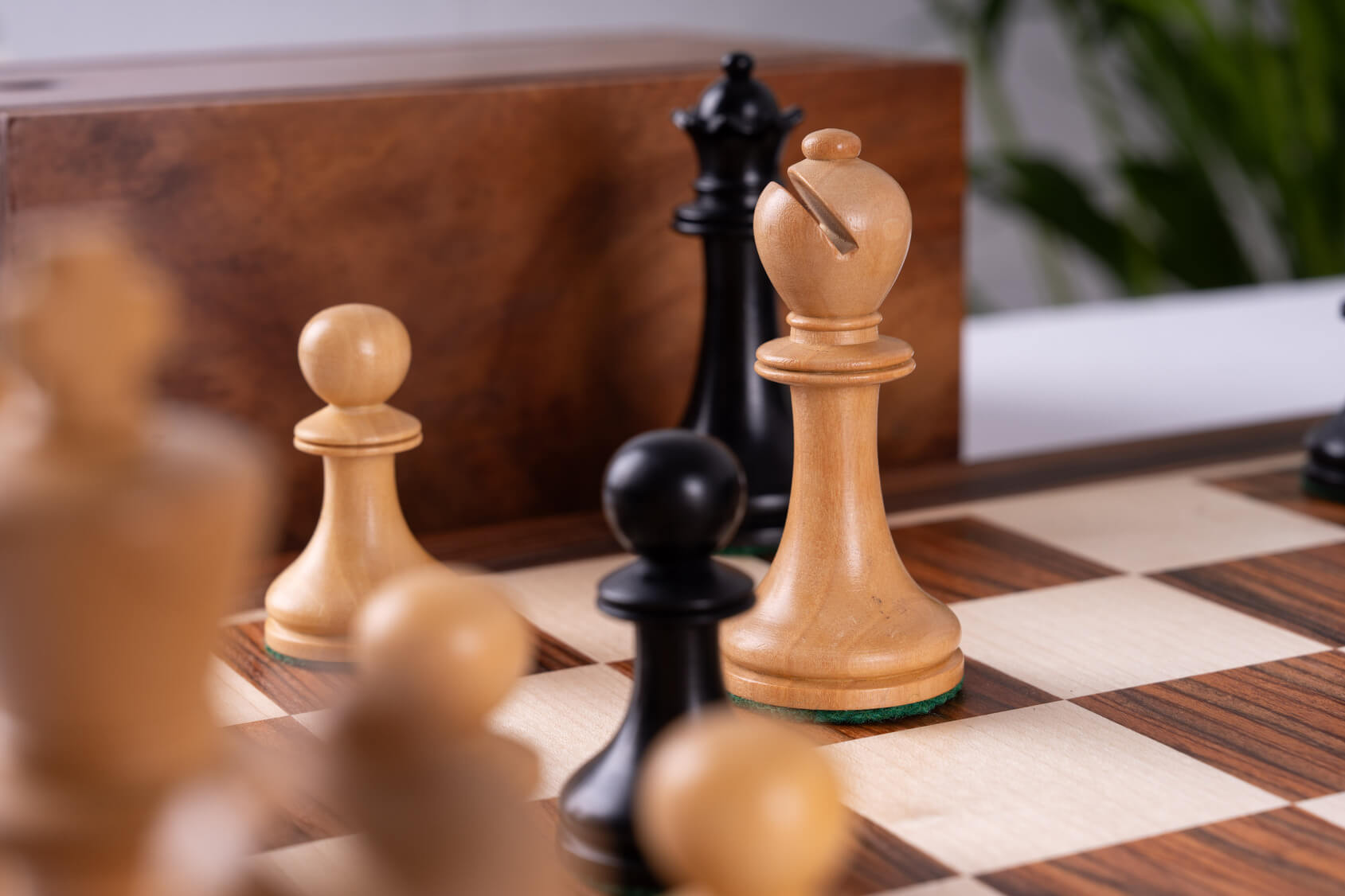 'Nuance' Chess Set <br>Crafted in Rosewood