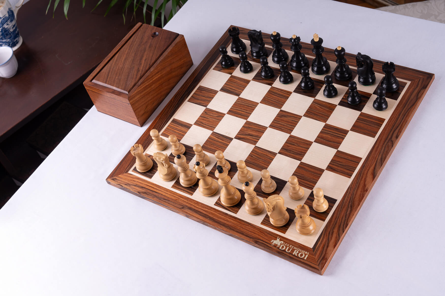 'Harmony' Chess Set <br>Crafted in Rosewood and Maple