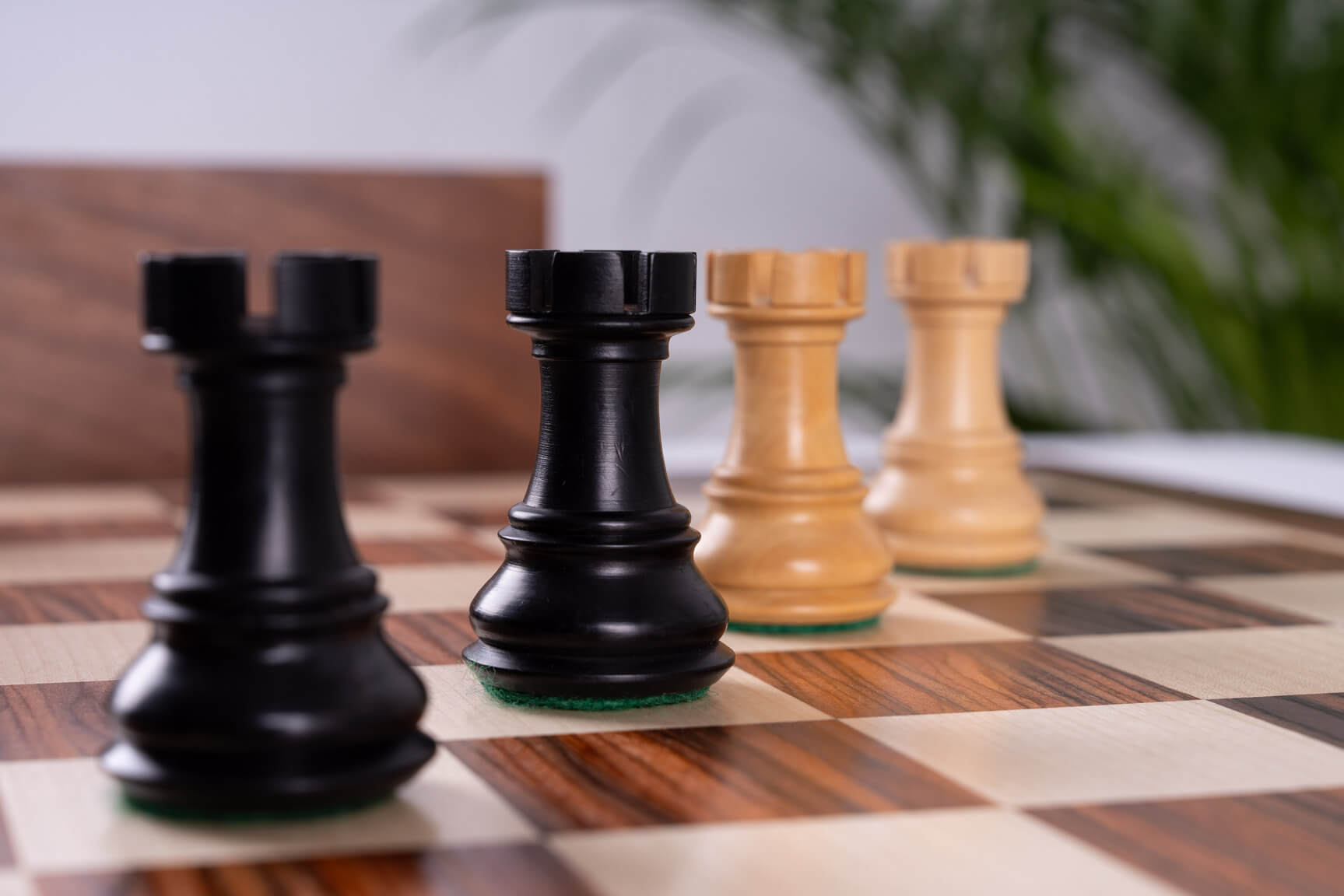 'Harmony' Chess Set <br>Crafted in Rosewood and Maple