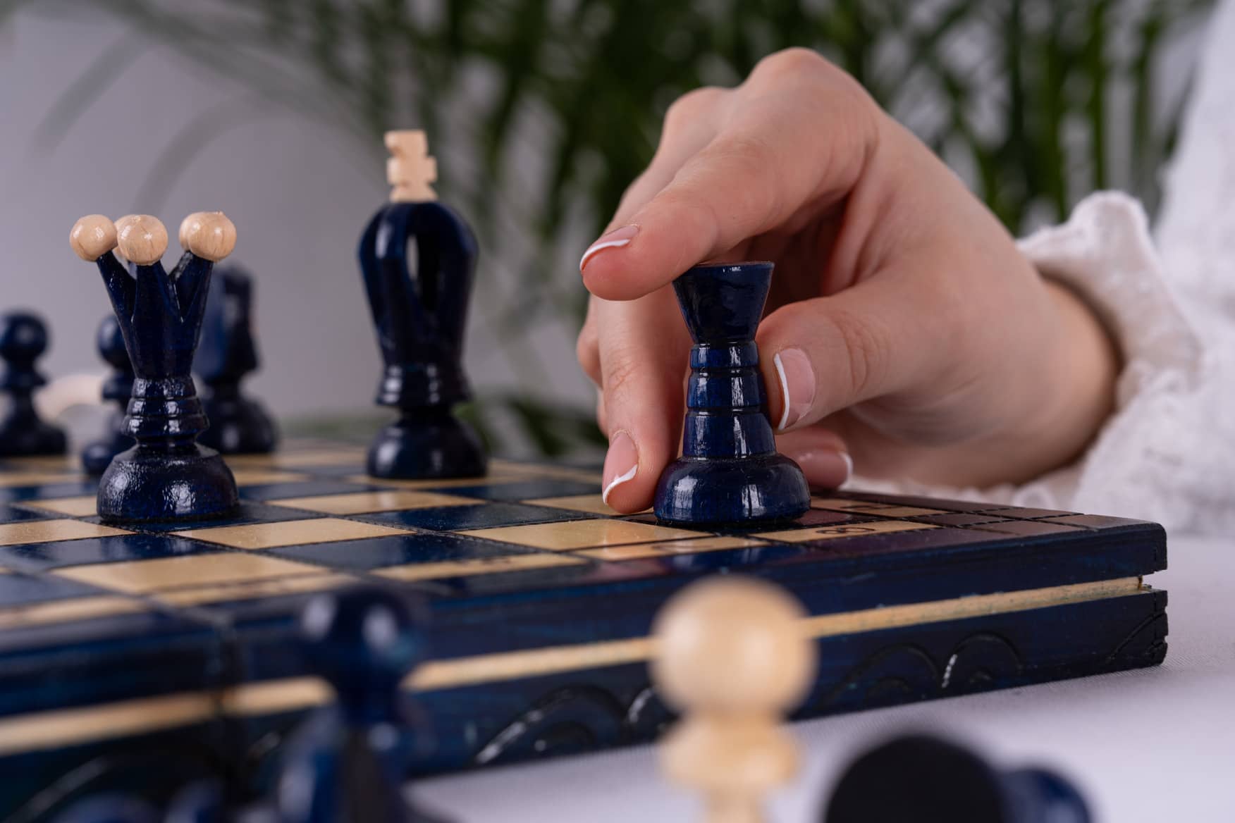 'Blueberry' Chess Set <br>in Hornbeam Wood