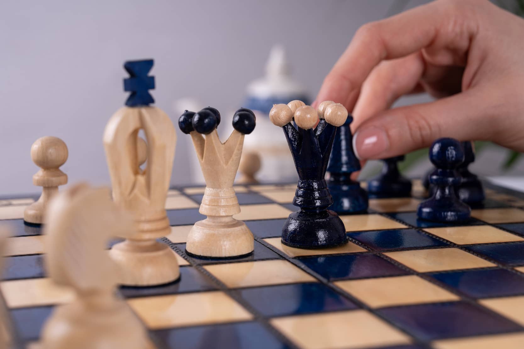 'Blueberry' Chess Set <br>in Hornbeam Wood