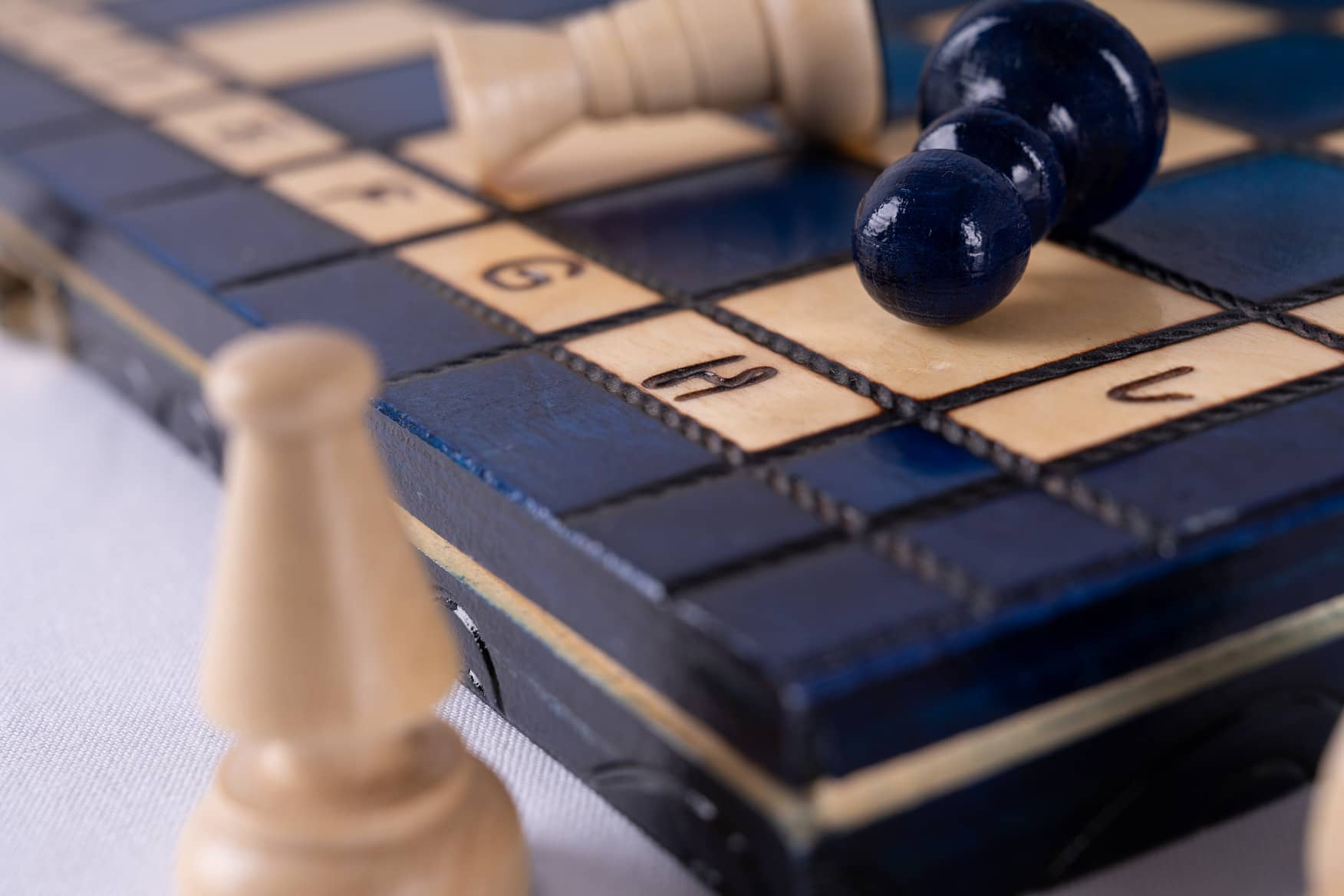 'Blueberry' Chess Set <br>in Hornbeam Wood