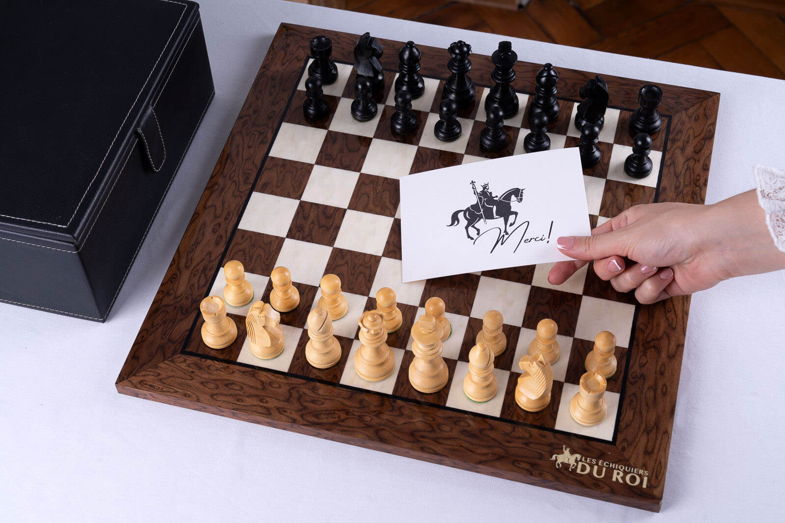 Reflective Chess Set <br>in Ash and Boxwood