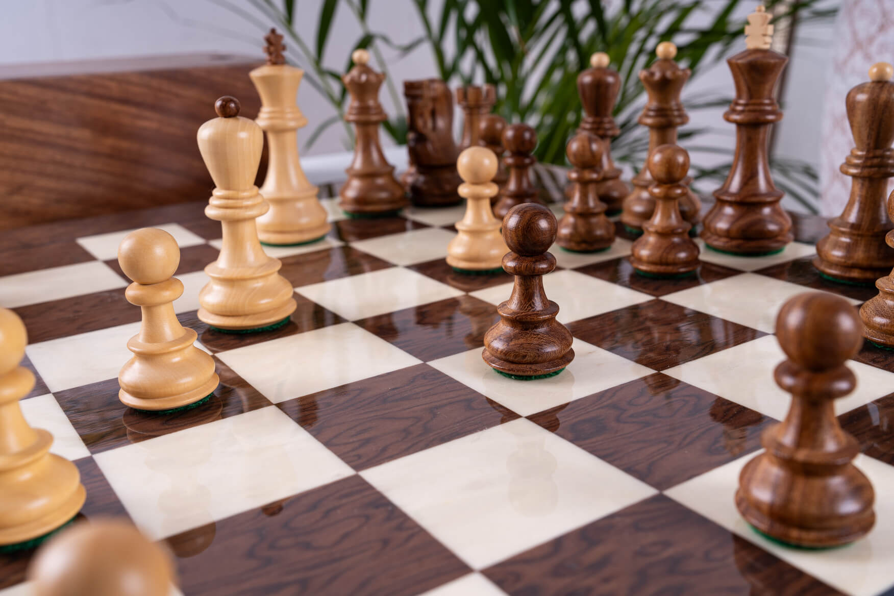 Suzerain Chess Set <br>in Ash and Boxwood