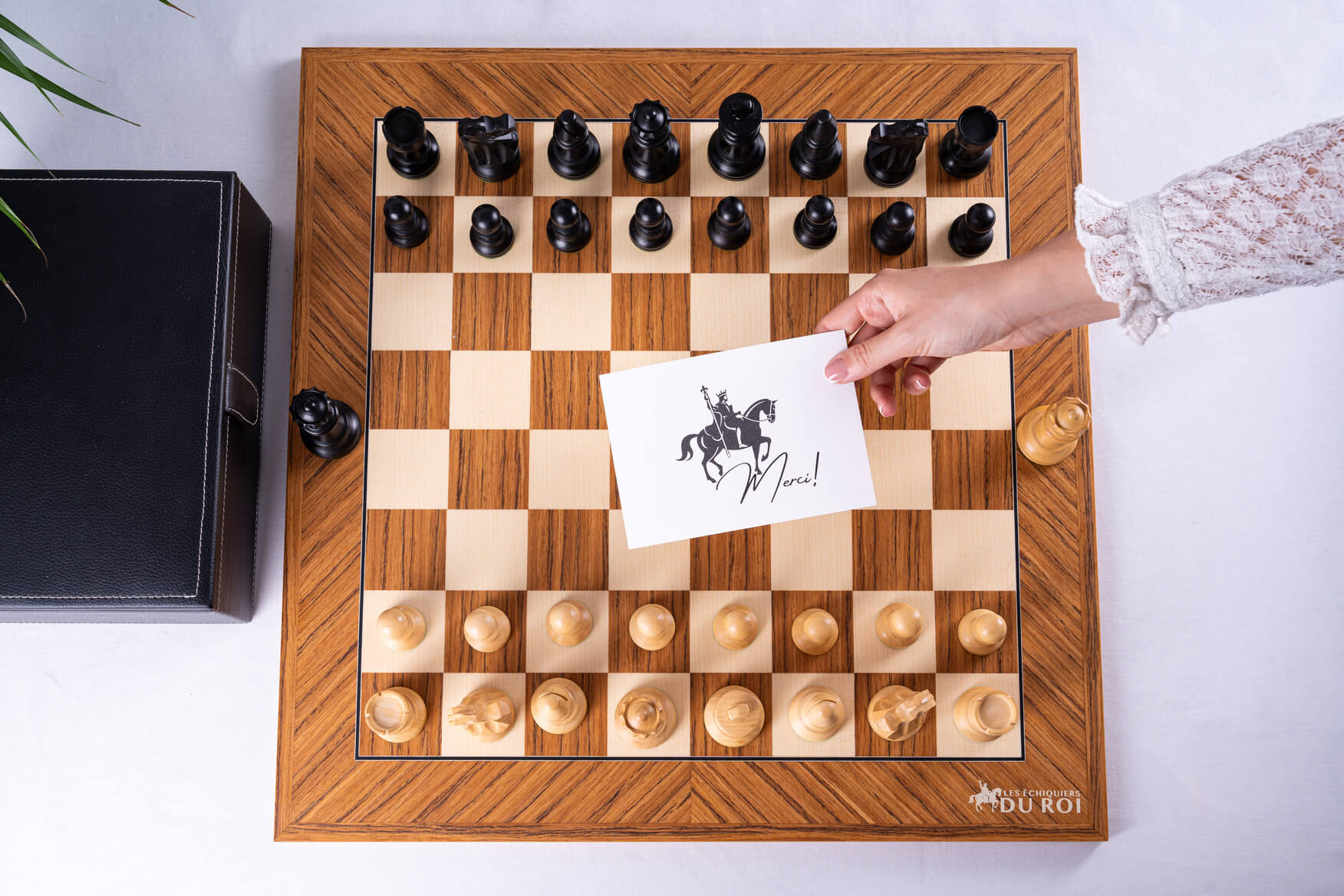 Sovereign Chess Set <br>in Teak Wood