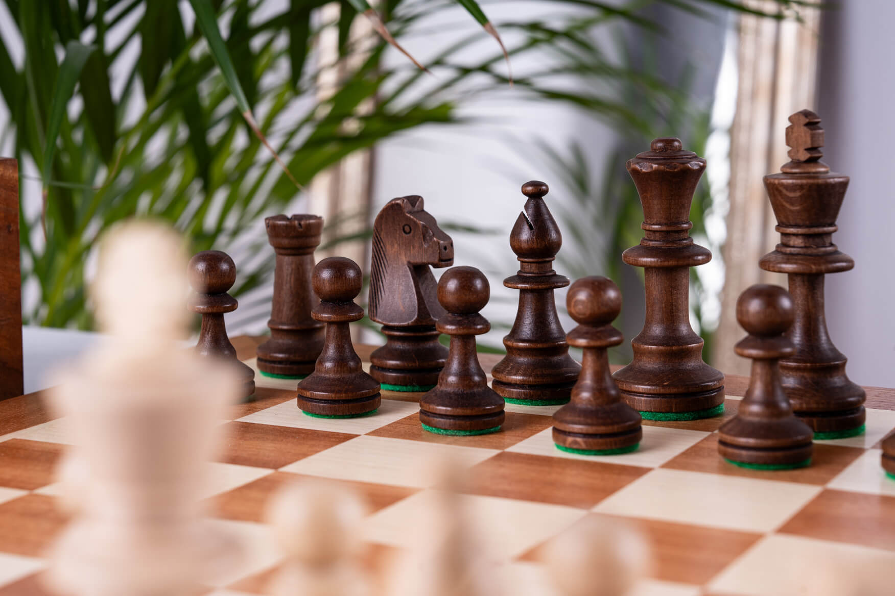 Royalty Chess Set <br>in Mahogany Wood