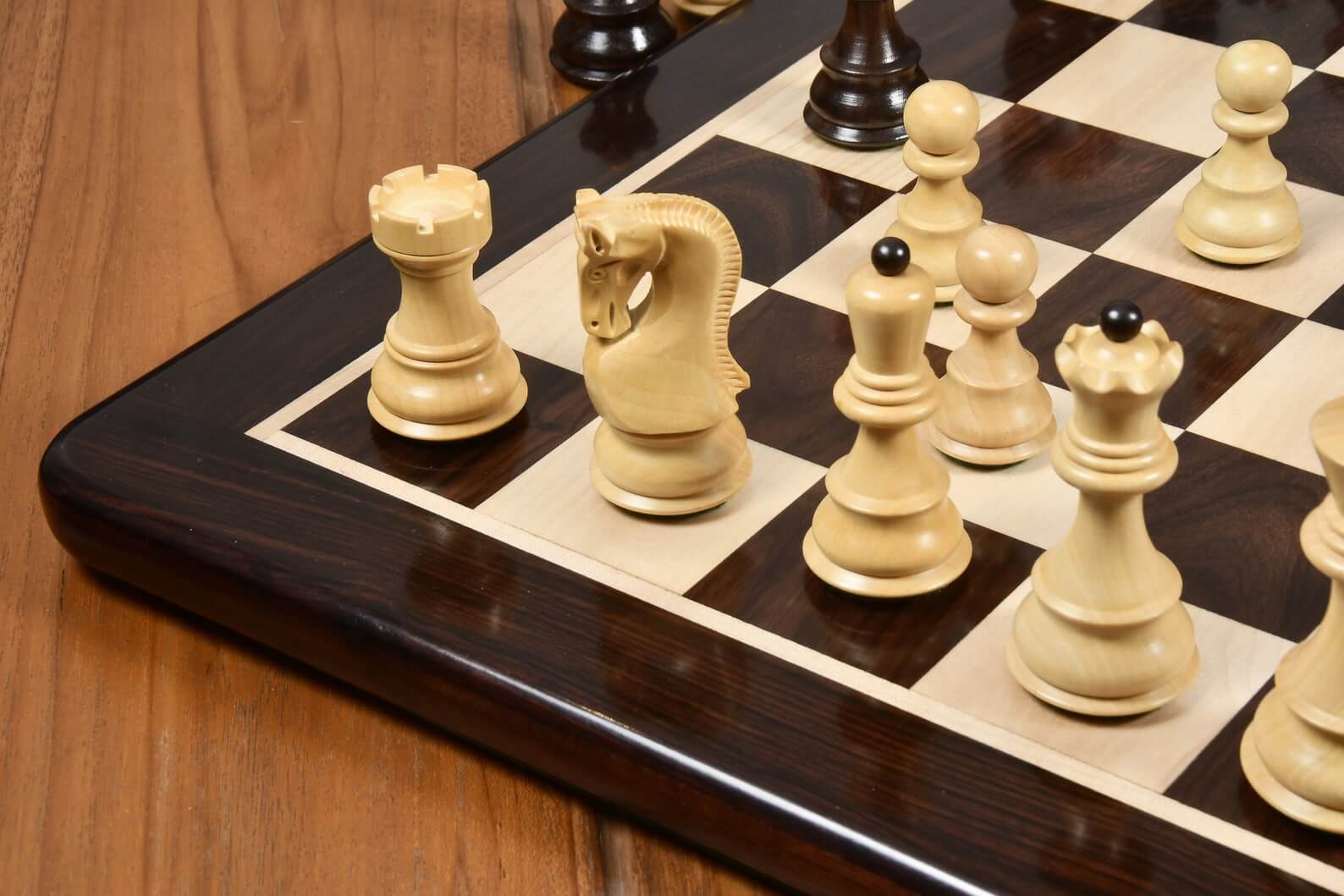 'Imperial' Chess Pieces Crafted <br>in Sheesham and Natural Boxwood