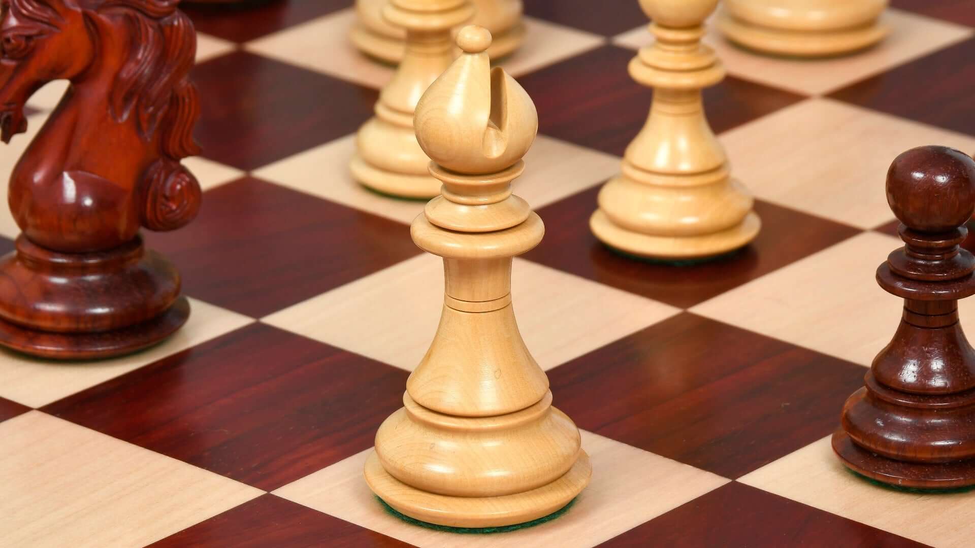 'Grandeur' Chess Pieces <br>Crafted in Bud Rosewood