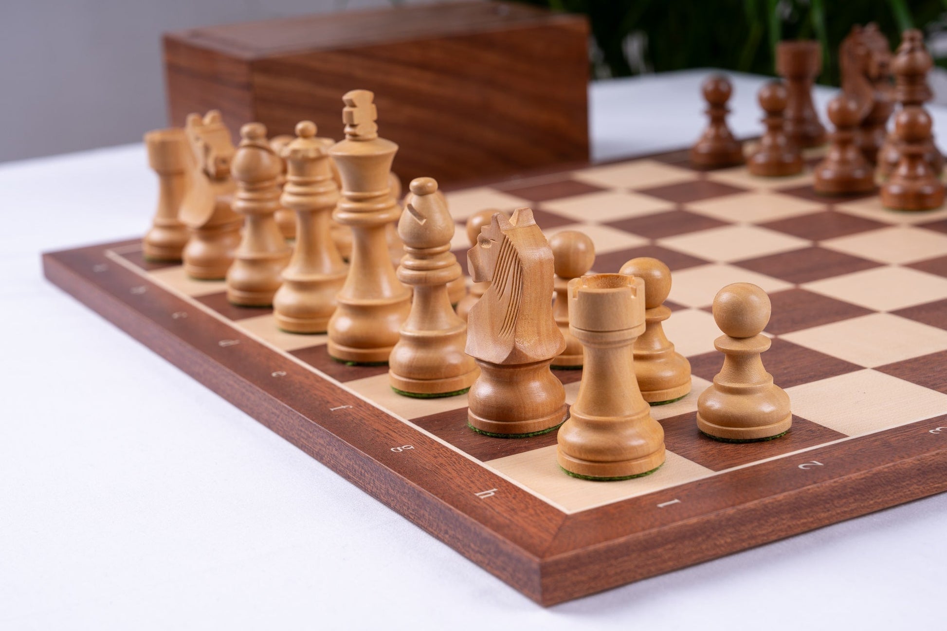 'Vintage' Chess Set <br>Crafted in Mahogany Wood