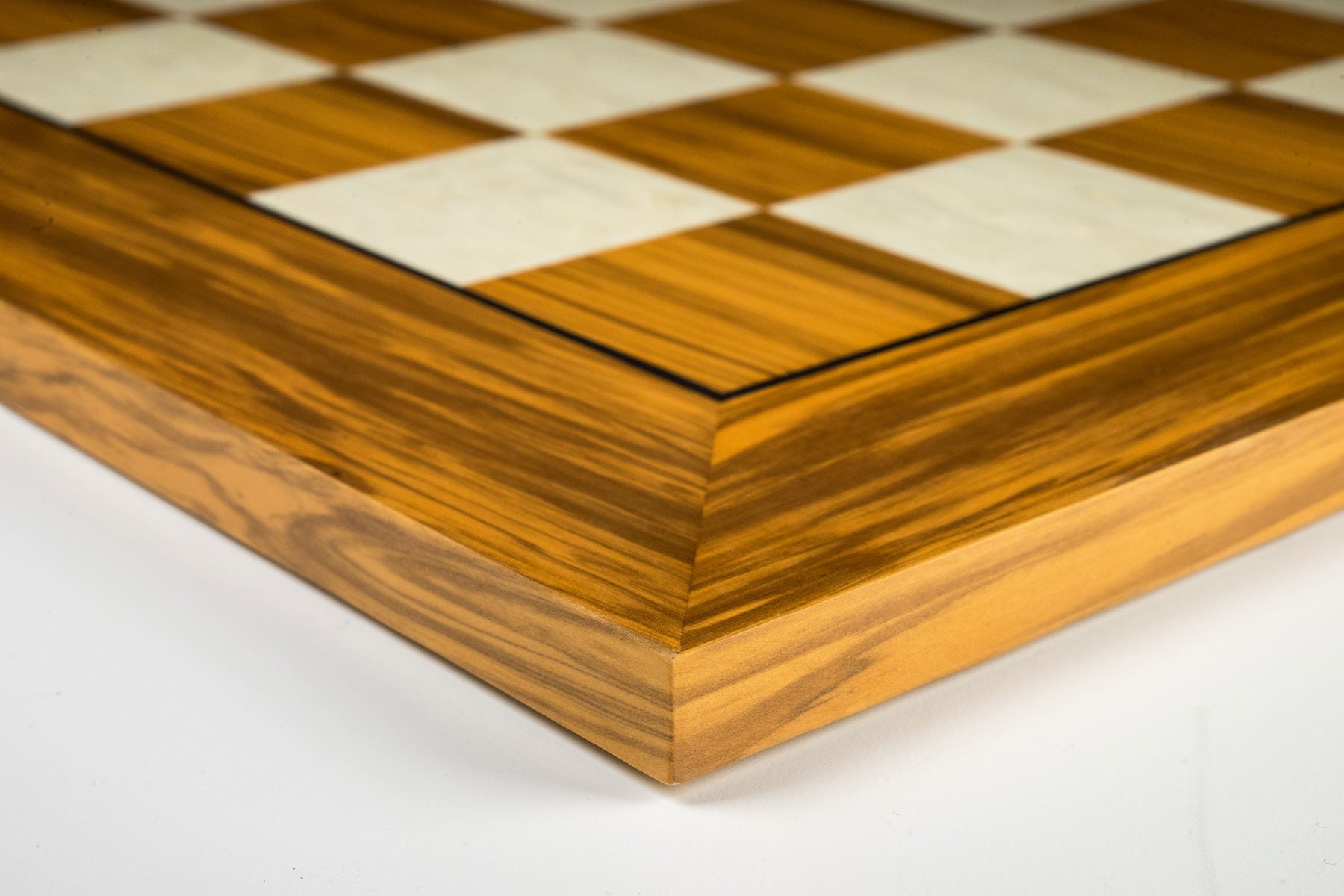 Rosewood and Sycamore Chessboard <br>Handmade in Europe