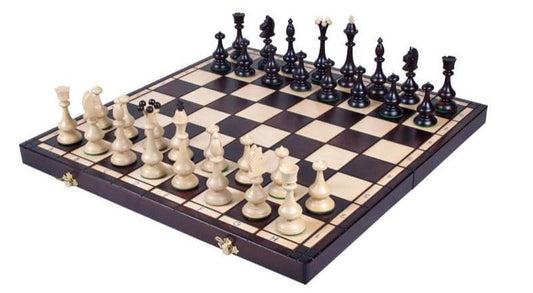 'Castellan' Chess Set <br>Crafted in Maple and Hornbeam