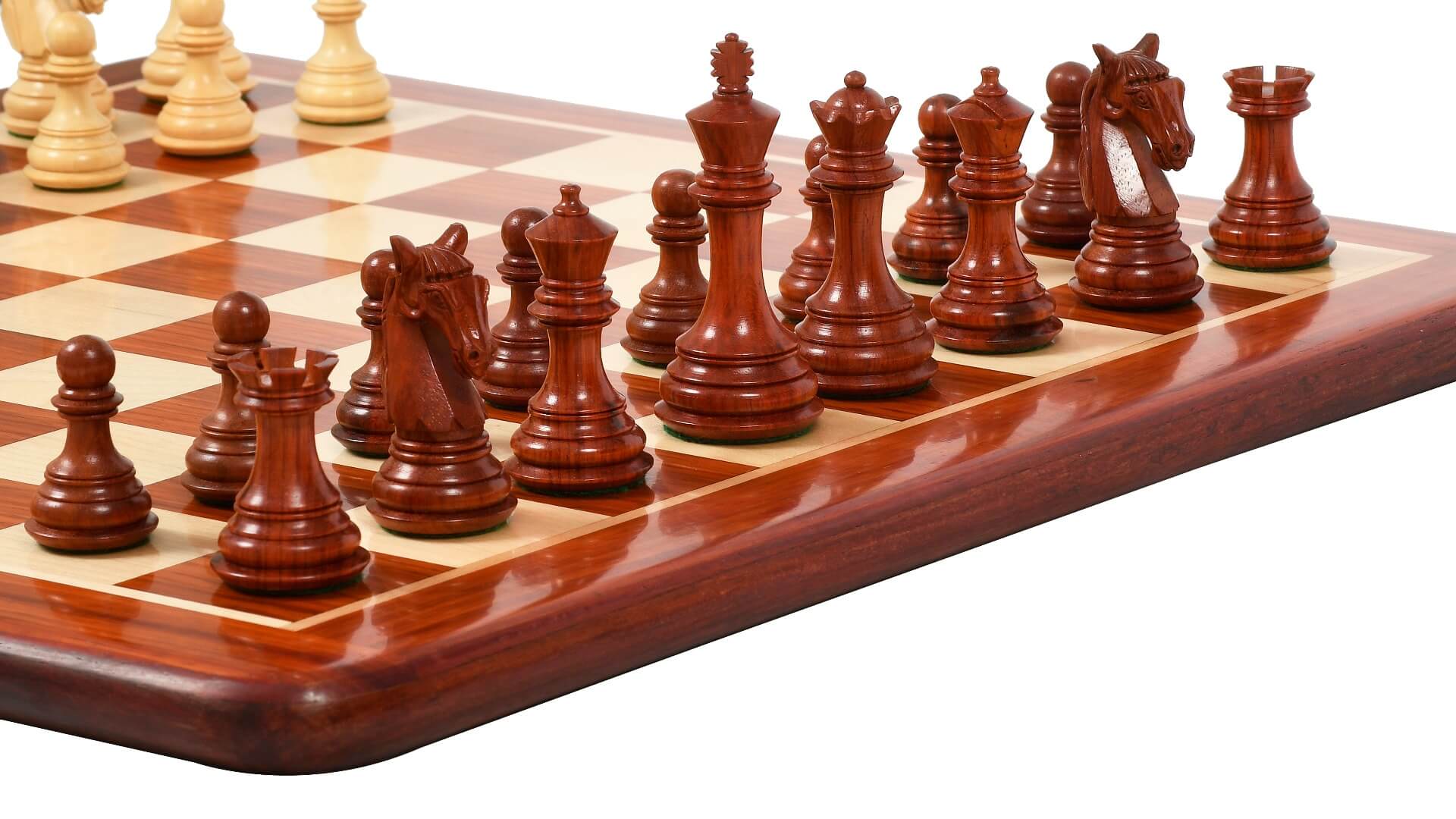 'Opera' Chess Set <br>Crafted in Acacia & Rosewood