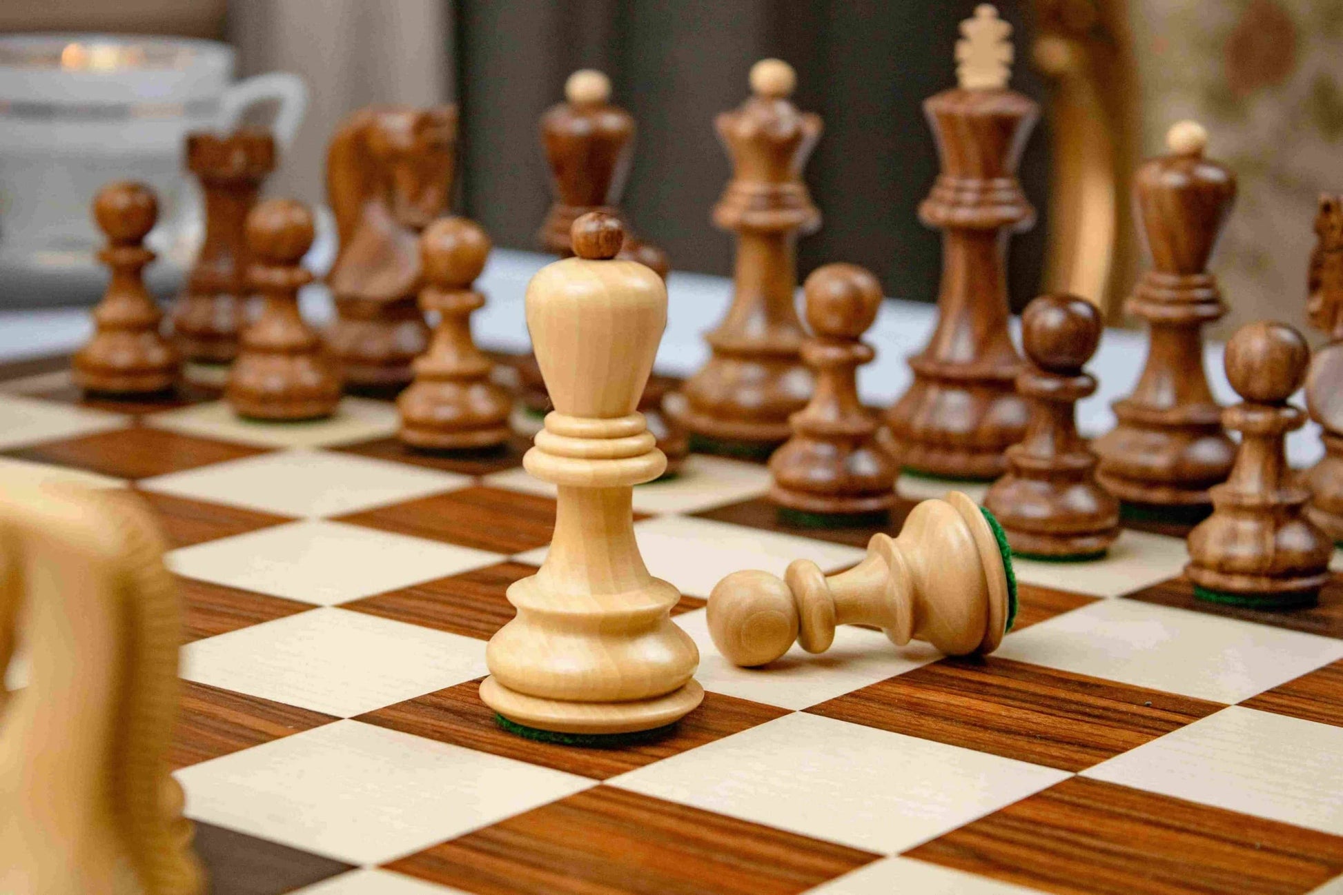 'Aristocracy' Chess Set <br>Crafted in Rosewood