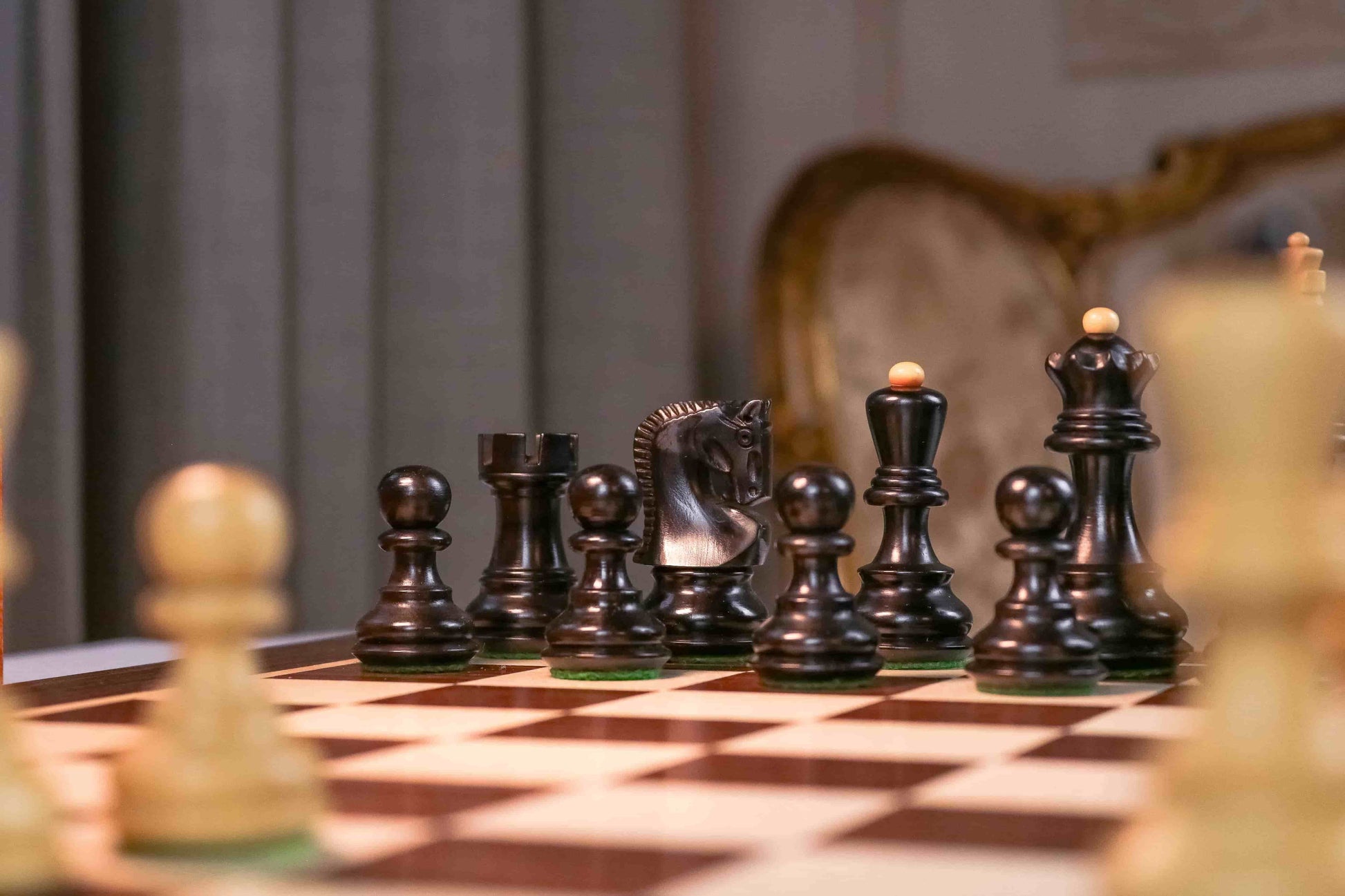 'Grace' Chess Set <br>Crafted in Ebony and Boxwood