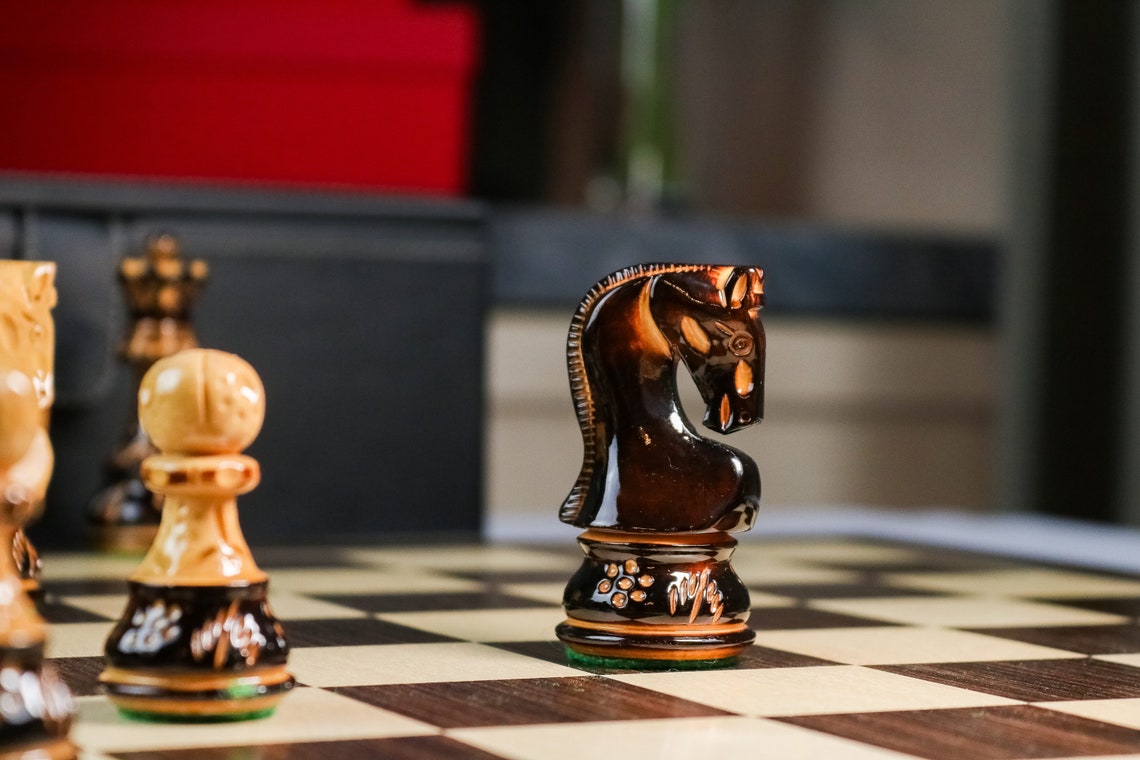 'Elegance' Chess Set <br>with Burnt Wood Pieces