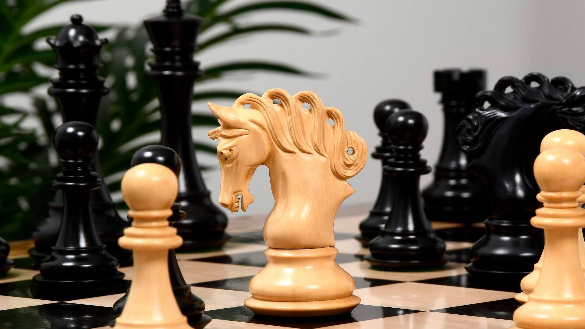 'Grand' Chess Set <br>Crafted in Ebony