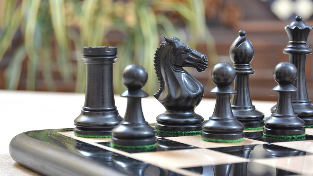 'Royal Prestige' Chess Pieces <br>Crafted in Ebony and Boxwood