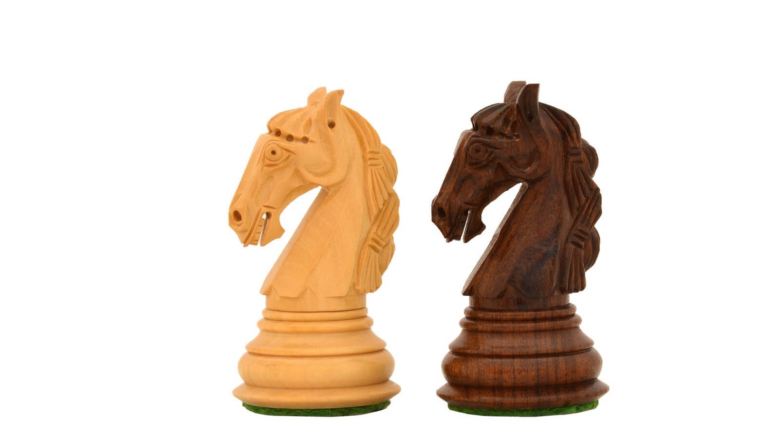 'Sovereign' Chess Pieces <br>Crafted in Acacia and Boxwood